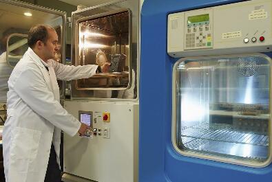 環(huán)境試驗(yàn)